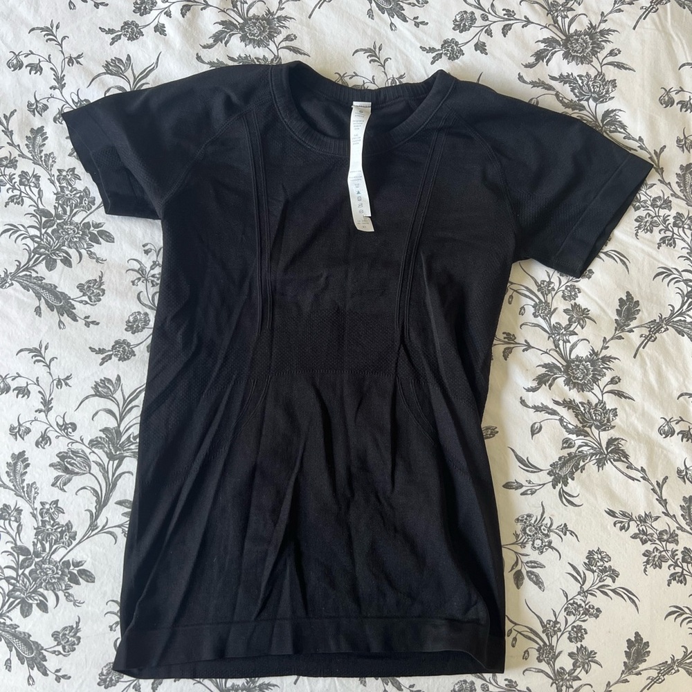 Lululemon Black Women's Top